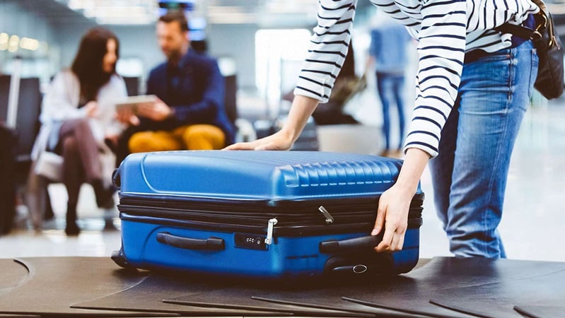 aangrenzend Assimilatie Prestigieus Koffer kwijt op Schiphol? Dit moet je doen! | Travelbags.nl