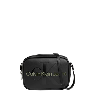 Calvin Klein Sculpted Camera Bag1 black/dark juniper
