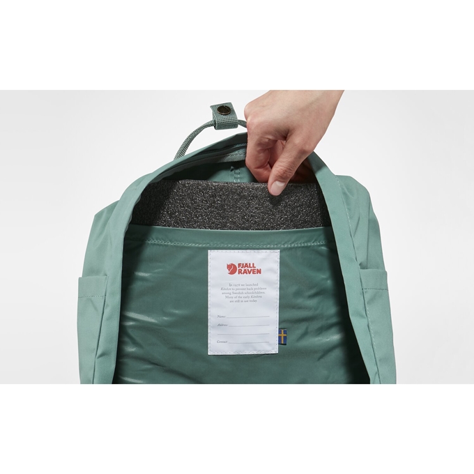 Fjallraven Kanken frost green-confetti pattern | Travelbags.nl