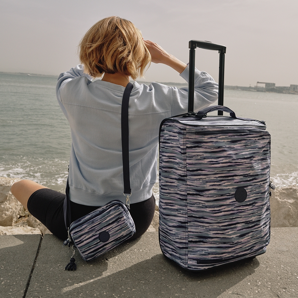 Vast en zeker genezen Turbulentie Kipling tassen en koffers kopen? Bekijk de nieuwste Kipling collectie! |  Travelbags.nl